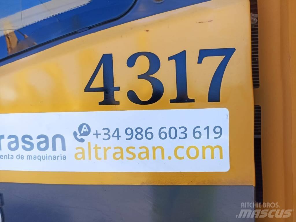 Volvo ECR 235 C L Гусеничные экскаваторы
