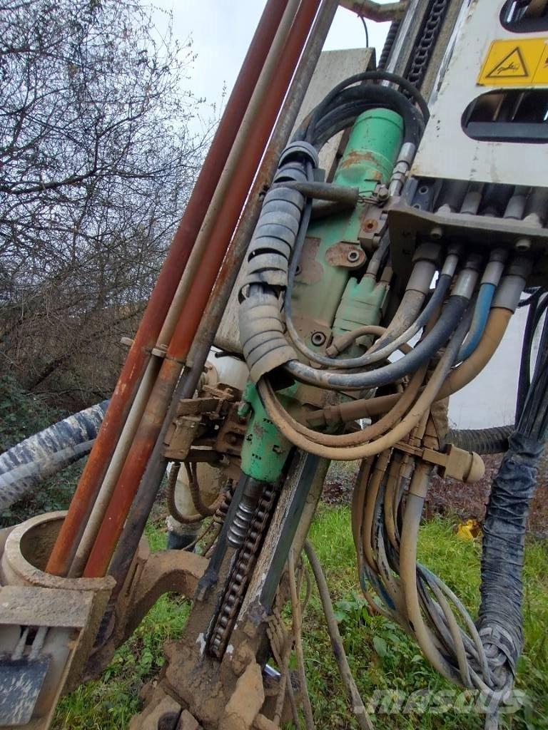  BBURG  HD715 Гусеничные буровые установки