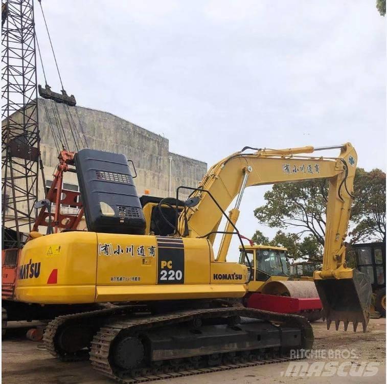 Komatsu pc220-8 Гусеничные экскаваторы