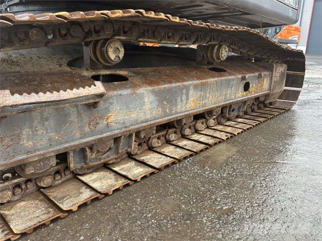 Volvo EC240 CL Гусеничные экскаваторы