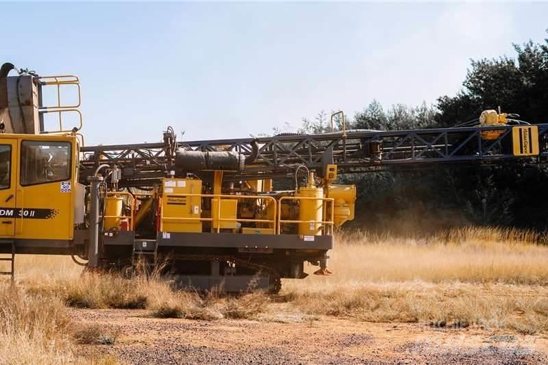 Atlas Copco DM30 Буровые вышки