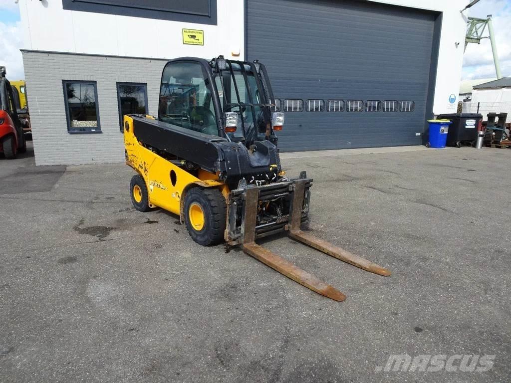 JCB TLT30 Телескопические погрузчики