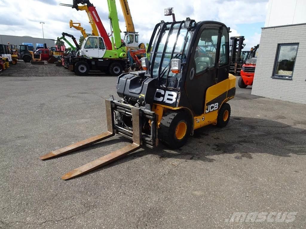 JCB TLT30 Телескопические погрузчики