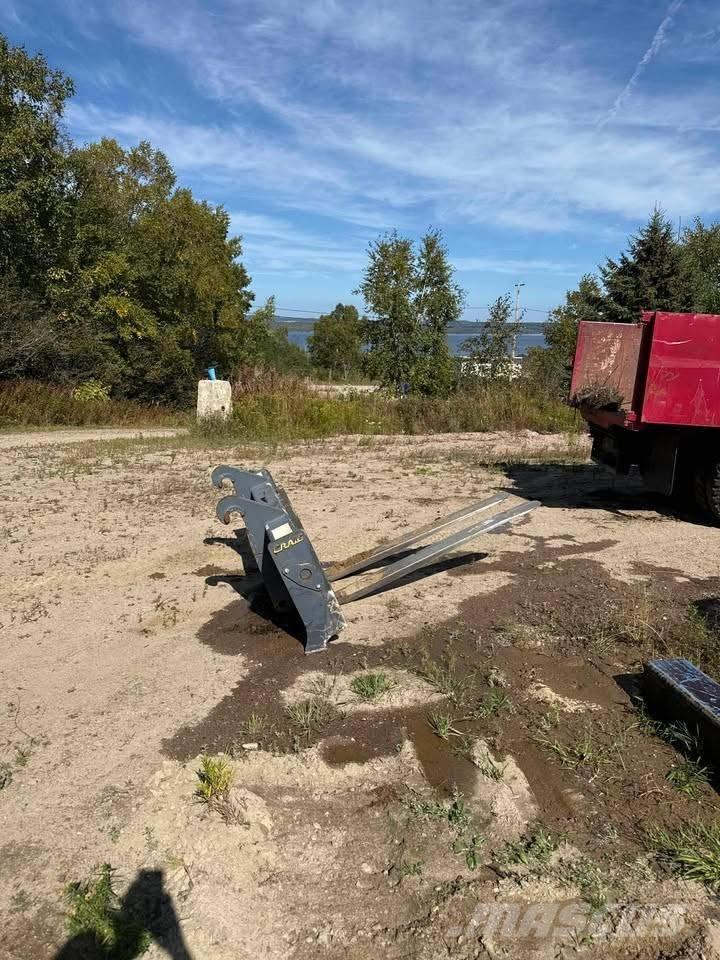 Hitachi ZW 140 Фронтальные погрузчики