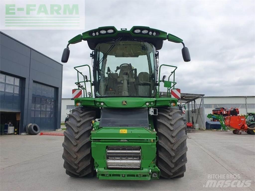 John Deere 9800 Самоходные кормоуборочные комбайны