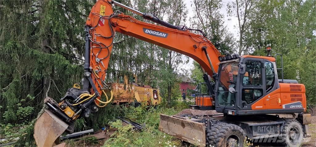 Doosan DX170W Колёсные экскаваторы