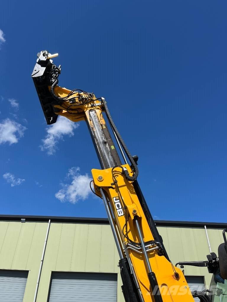 JCB TM 420 Сельскохозяйственные телескопические погрузчики