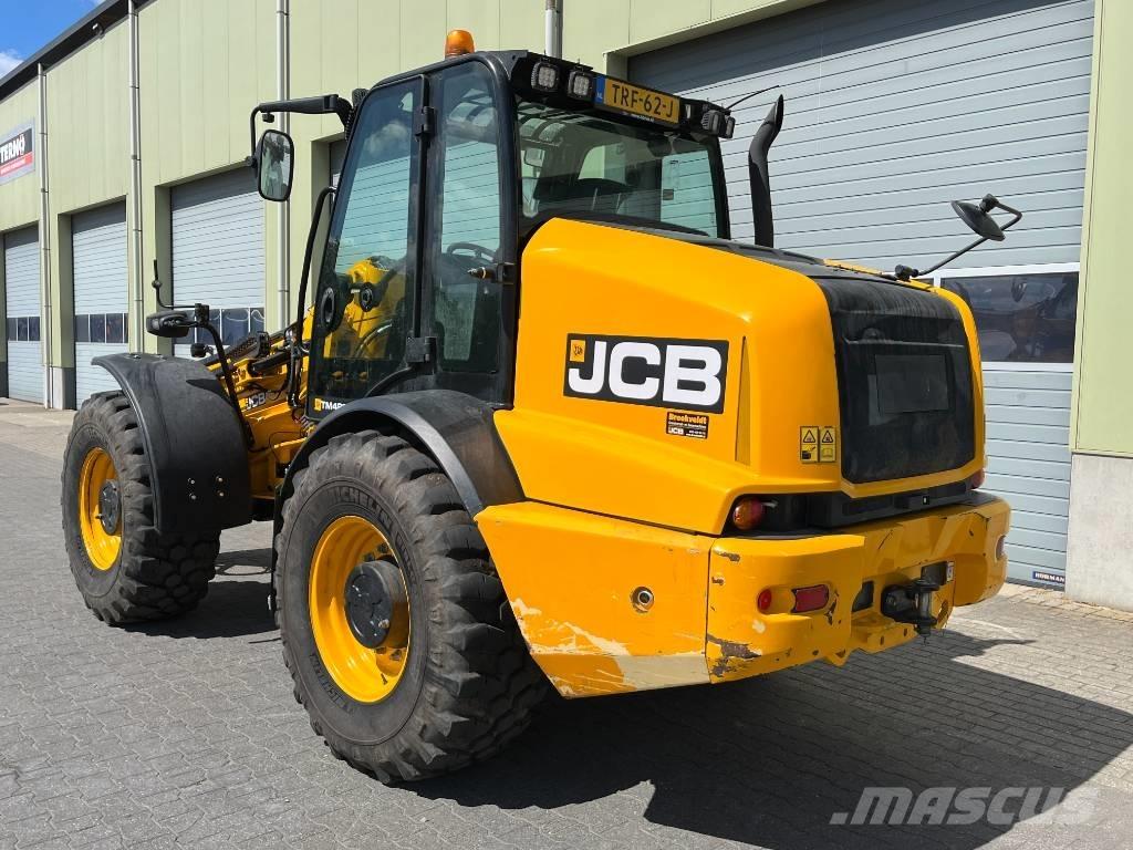 JCB TM 420 Сельскохозяйственные телескопические погрузчики