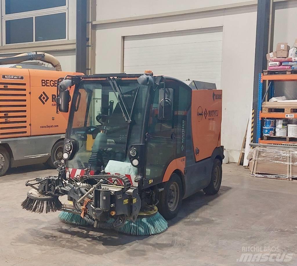 Mathieu MC210 Уборочные машины