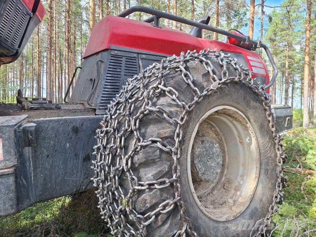 Komatsu 951 Харвестеры