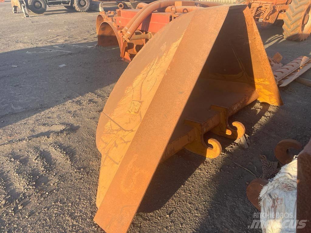 CAT 320 E Гусеничные экскаваторы
