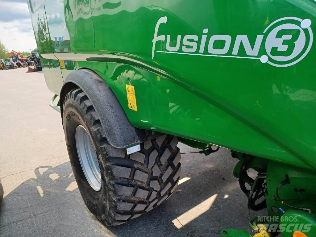 McHale Fusion 3 Рулонные пресс-подборщики