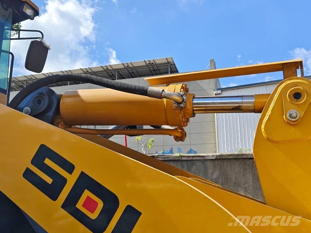 SDLG L 958 F Колёсные экскаваторы