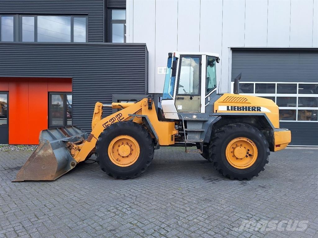 Liebherr L522 Фронтальные погрузчики