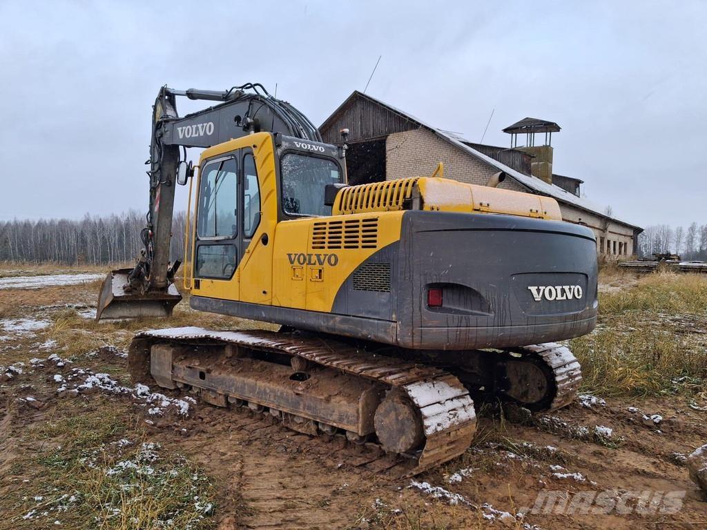 Volvo EC210 BLC Гусеничные экскаваторы