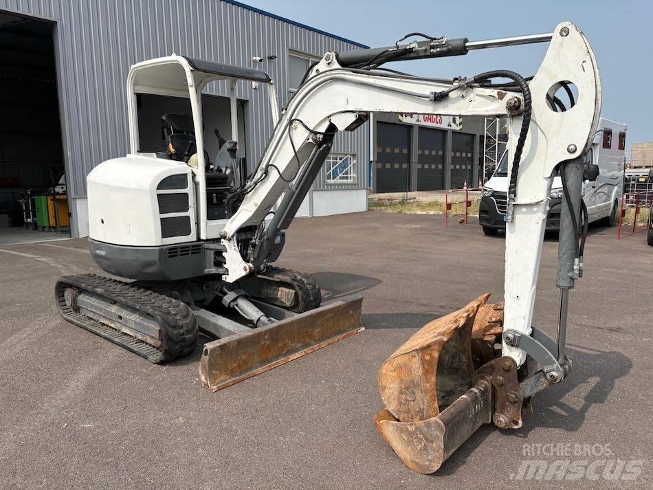 Neuson 38 Z 3 RD Мини-экскаваторы