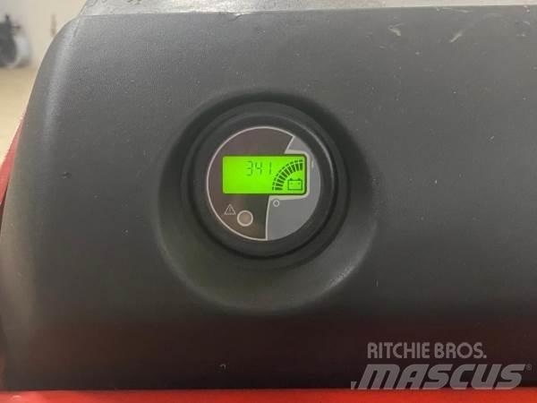 Manitou TI30 RM SP Самоходные электроштабелёры