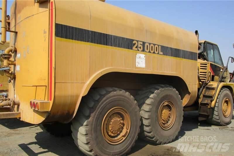 CAT 730C Специальные грузовики