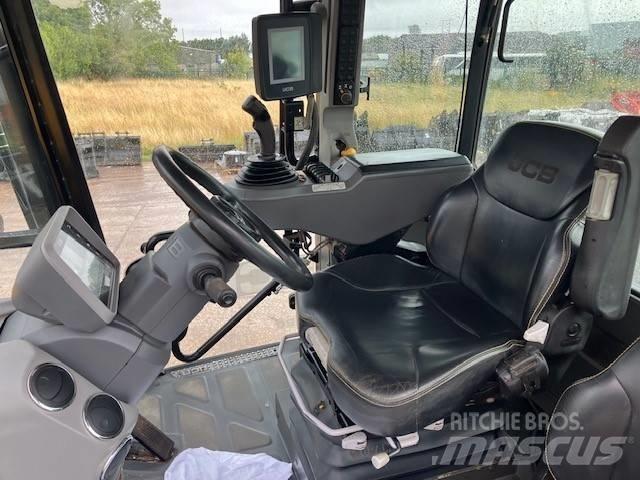 JCB Fastrac 4220 Трактора