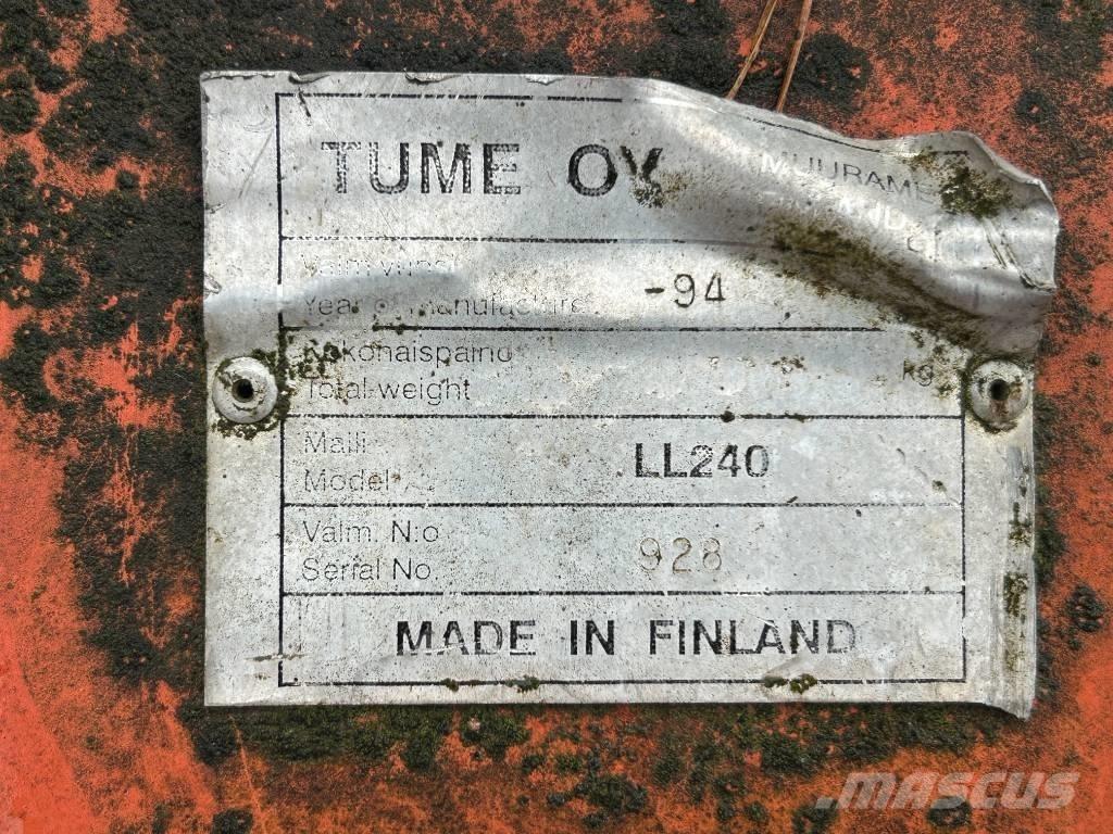 Esko 240 Снегоуборщики
