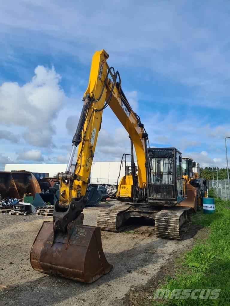 JCB JS 130 LC Гусеничные экскаваторы