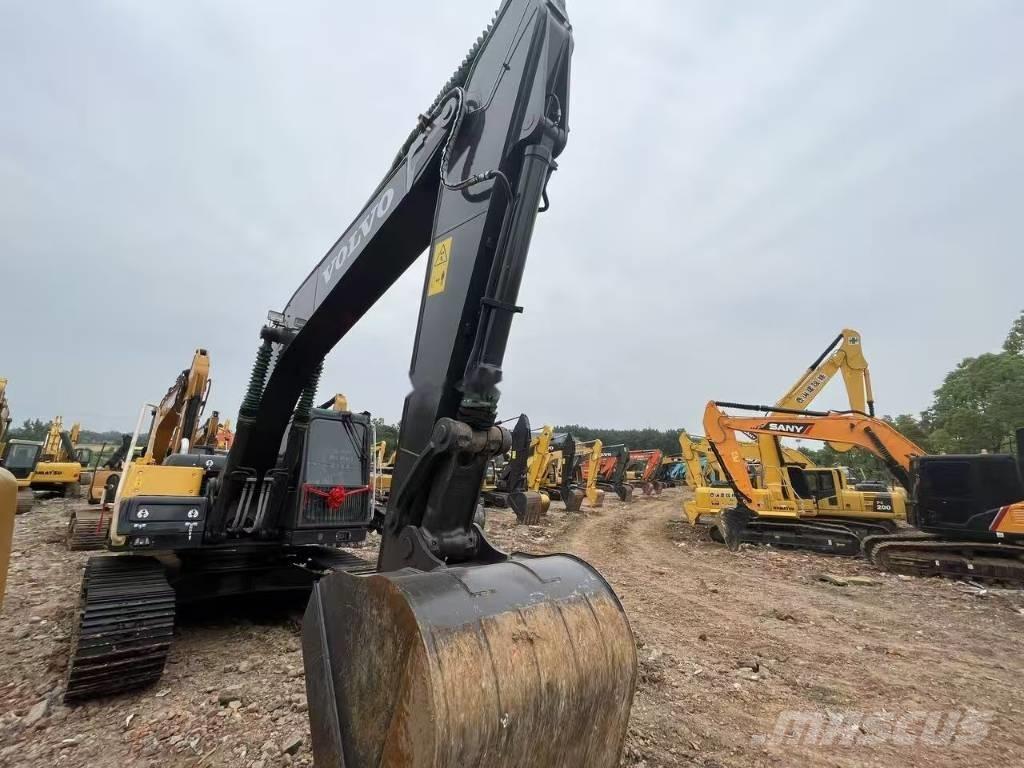 Volvo EC 210 Гусеничные экскаваторы