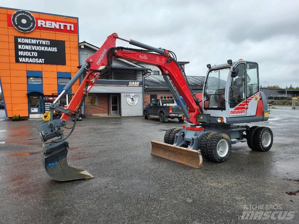 Neuson 6502 WD Колёсные экскаваторы