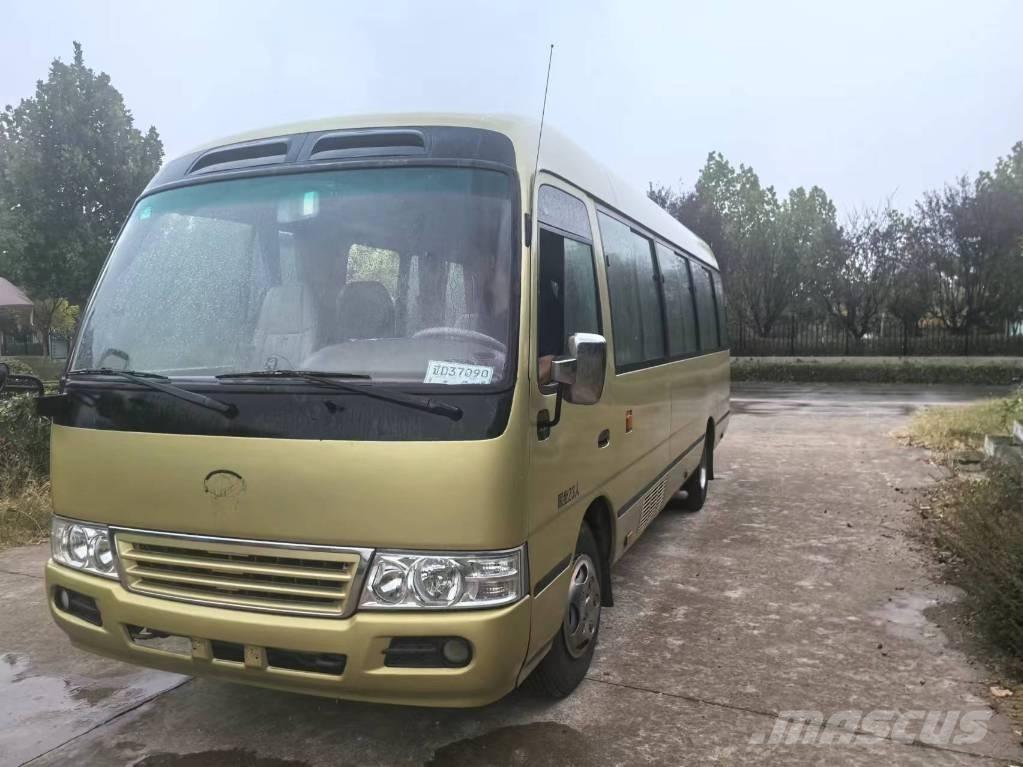 Toyota Coaster Междугородные автобусы