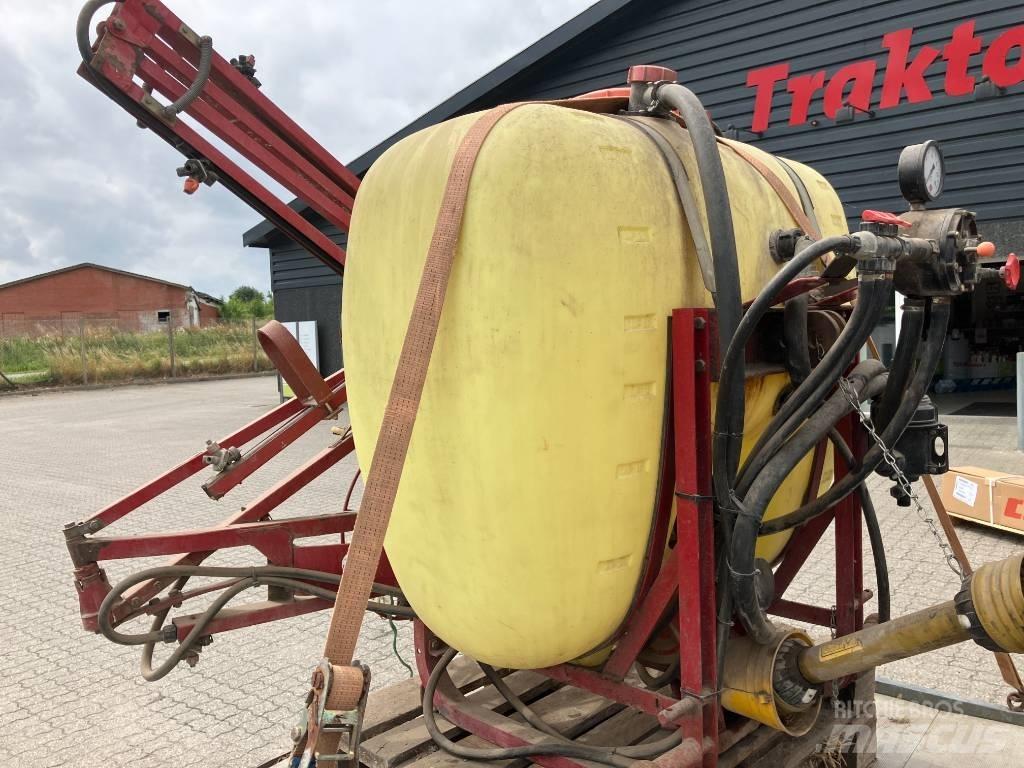 Hardi NK 600 Навесные опрыскиватели