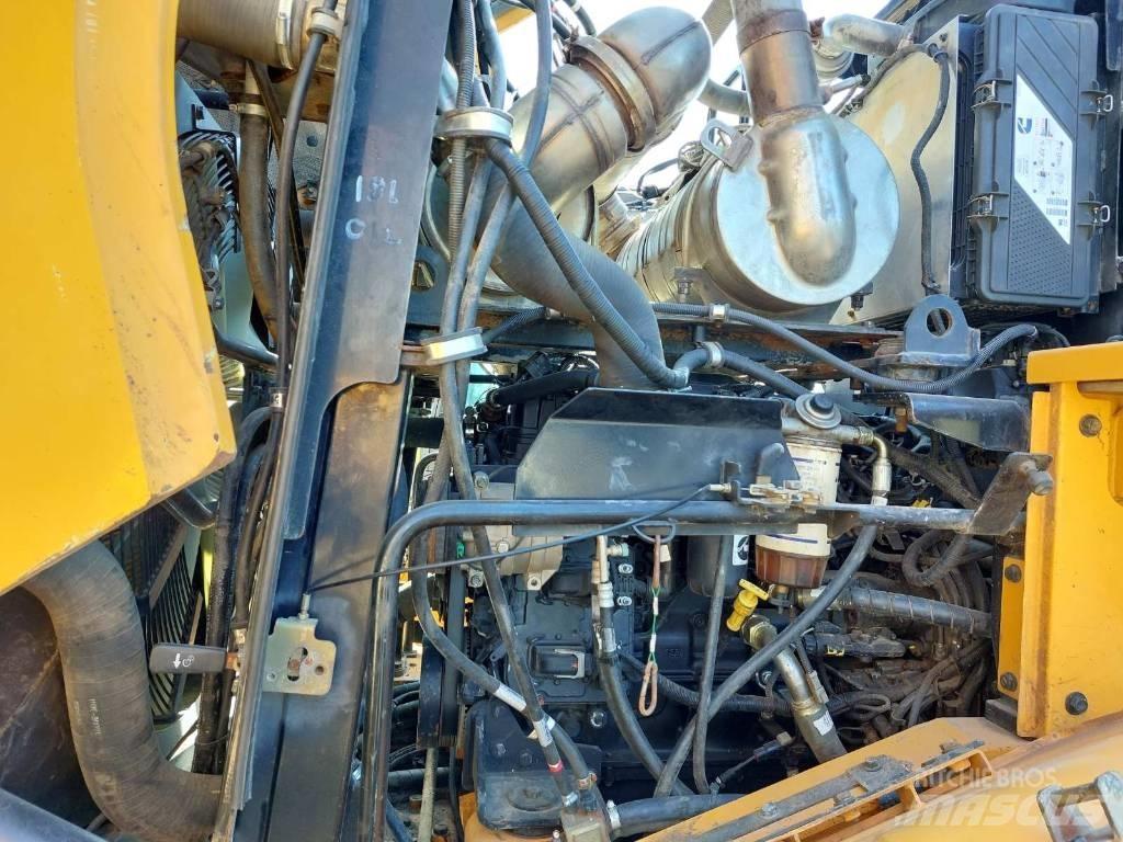 Hyundai HL 955 Фронтальные погрузчики