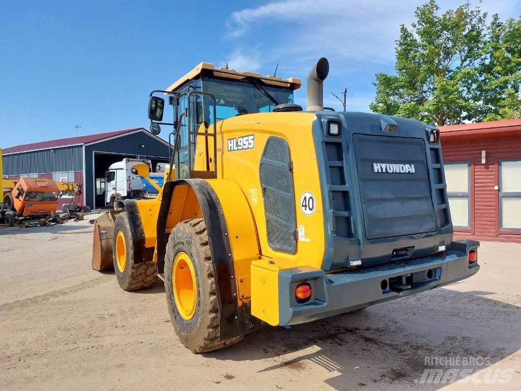 Hyundai HL 955 Фронтальные погрузчики