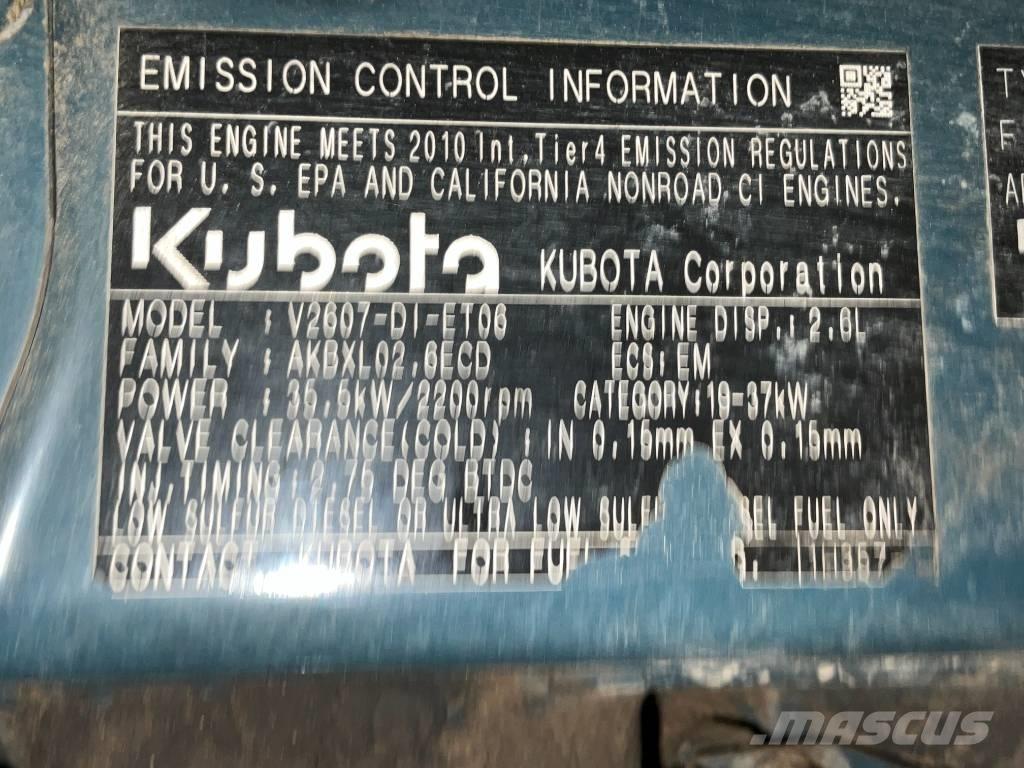 Kubota U 55-4 Мини-экскаваторы