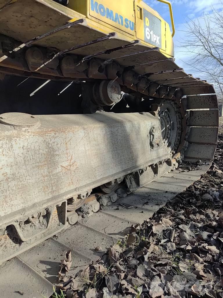 Komatsu D 61 PX-15 Гусеничные бульдозеры