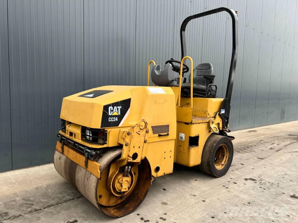 CAT CC24 Комбинированные катки