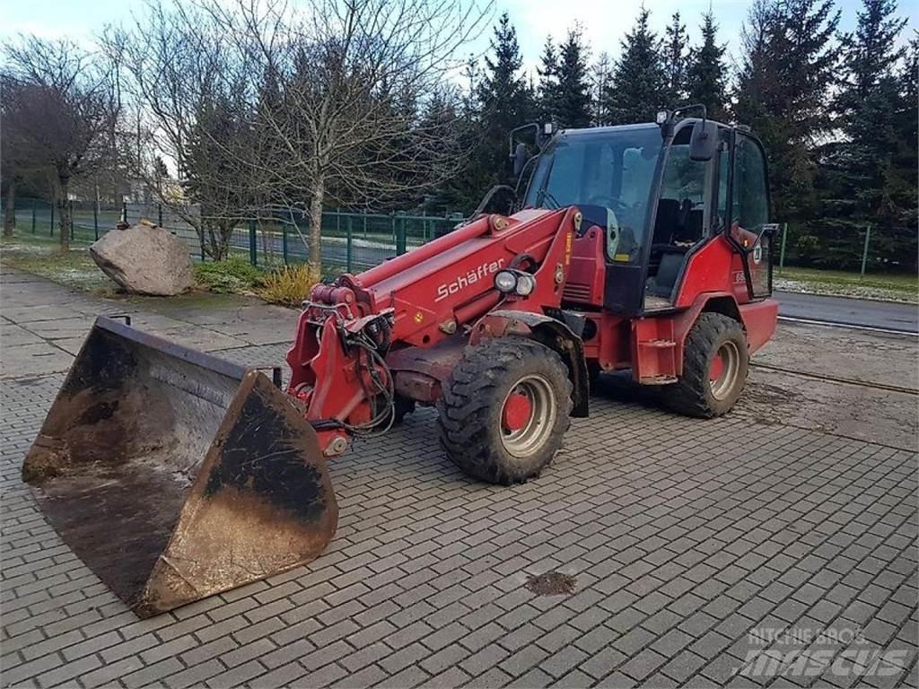 Schäffer 6680T Малые погрузчики