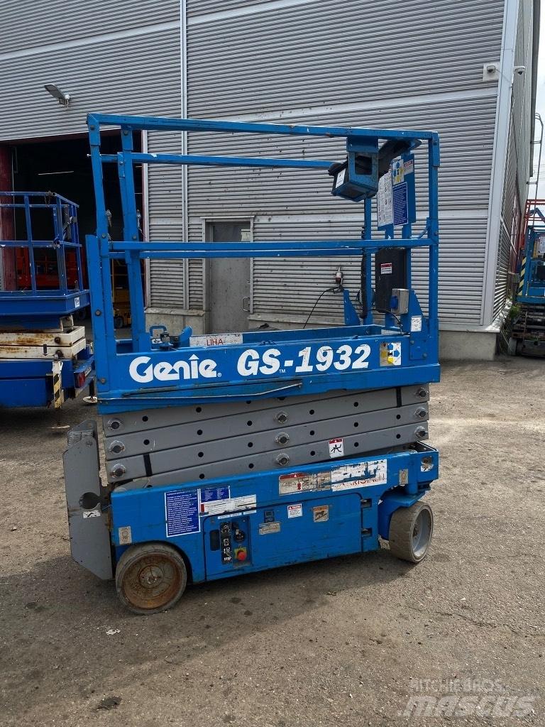 Genie GS 1932 Ножничные подъемники