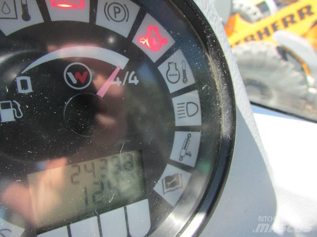 Kramer 750 Фронтальные погрузчики