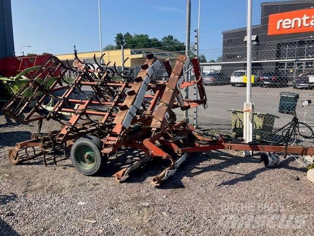 Kverneland Harv 6m Пружинные бороны