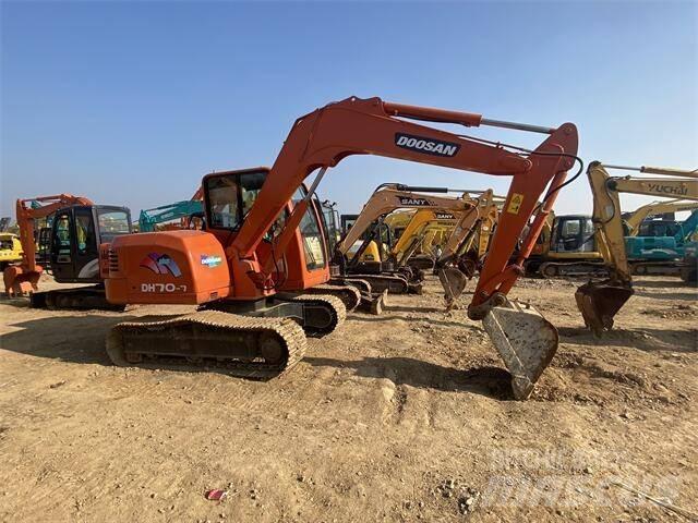Doosan DH70-7 Мини-экскаваторы