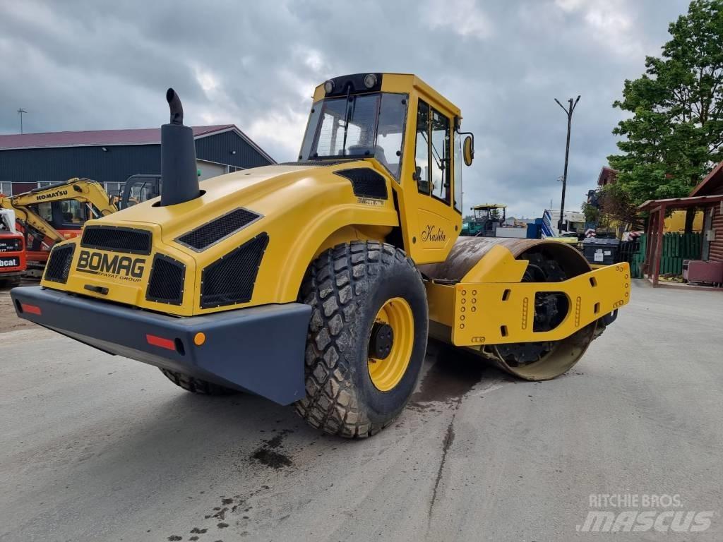 Bomag BW 213 D H-4 Грунтовые катки