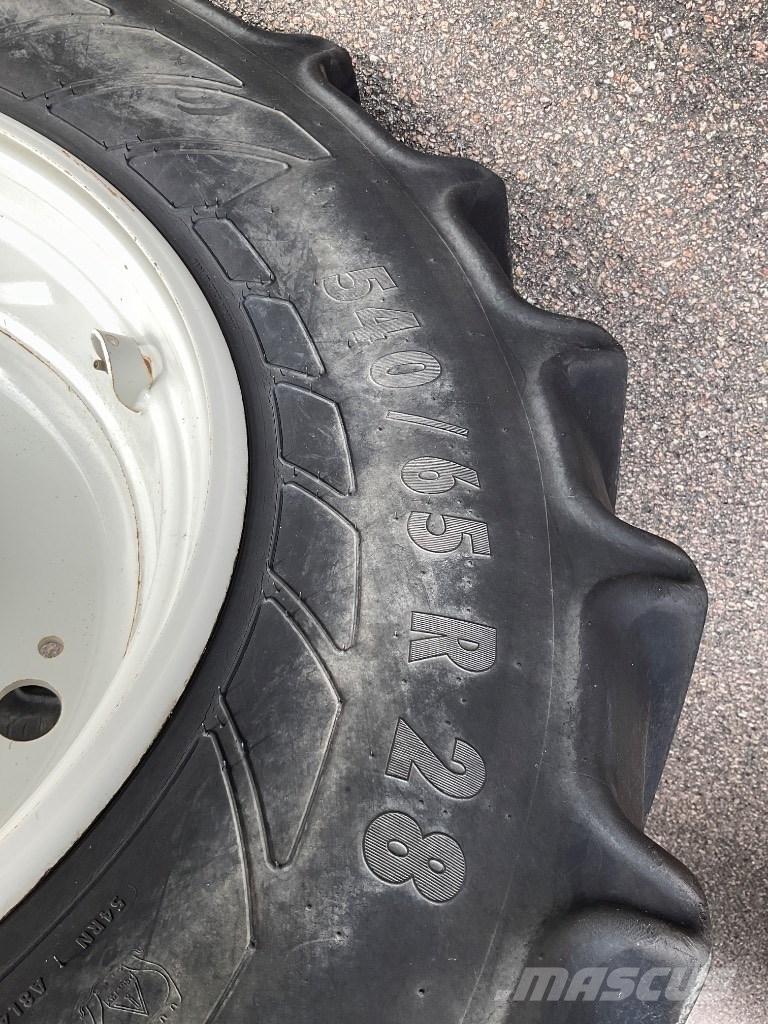 Valtra N174 Versu Трактора