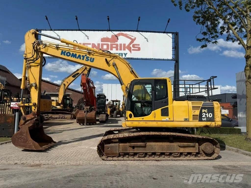 Komatsu PC210LC-8 Гусеничные экскаваторы