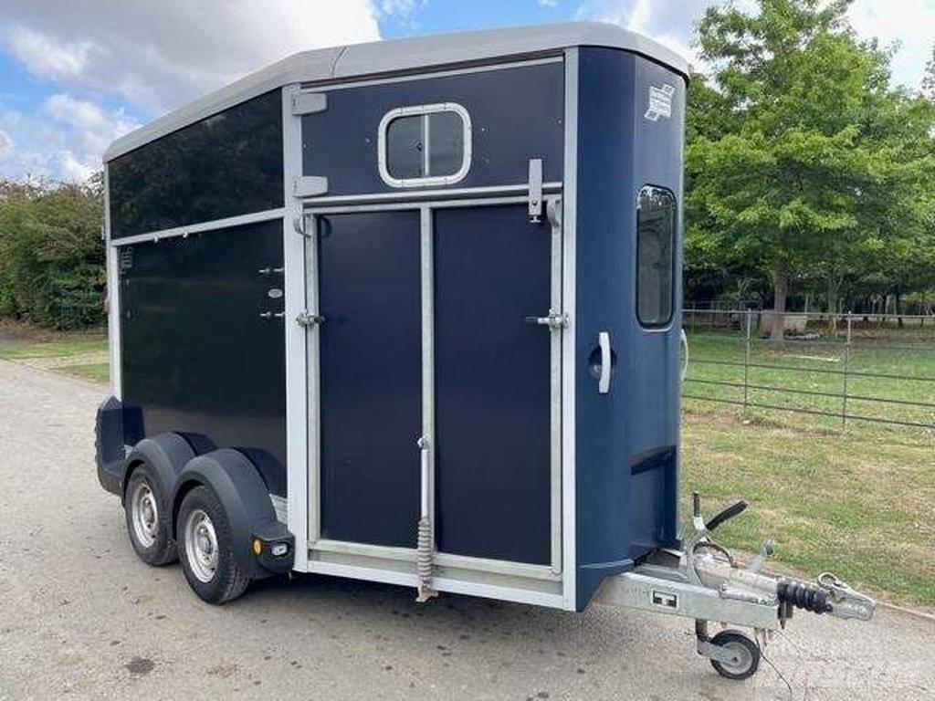 Ifor Williams HB 511 Трейлеры для транспортировки животных