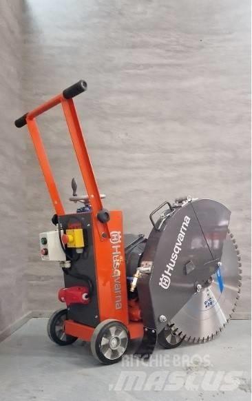 Husqvarna FS 600E Бензорезы