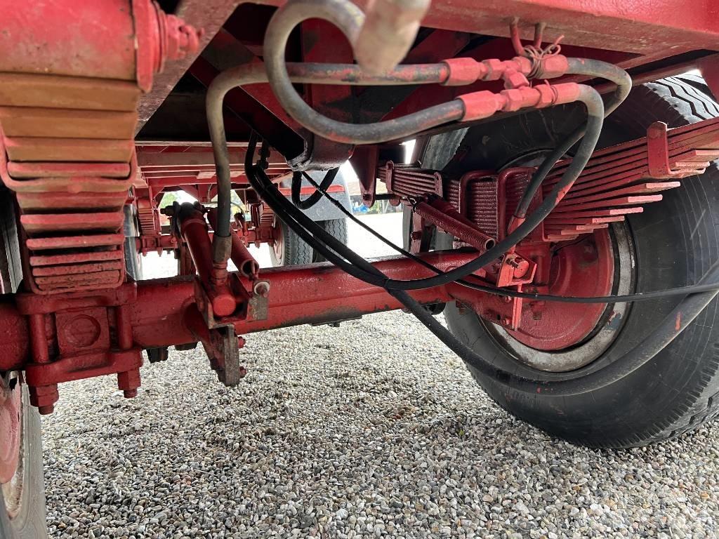 Scania Vogntræk Обычные тракторные прицепы