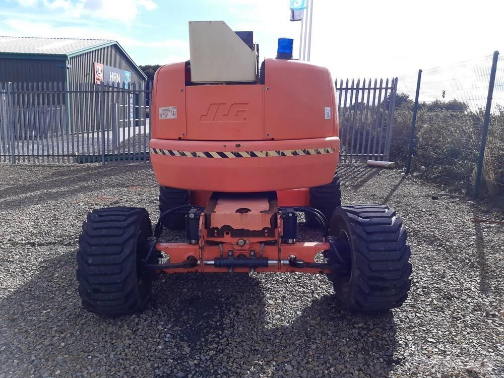 JLG BOOM LIFT Коленчатые подъемники