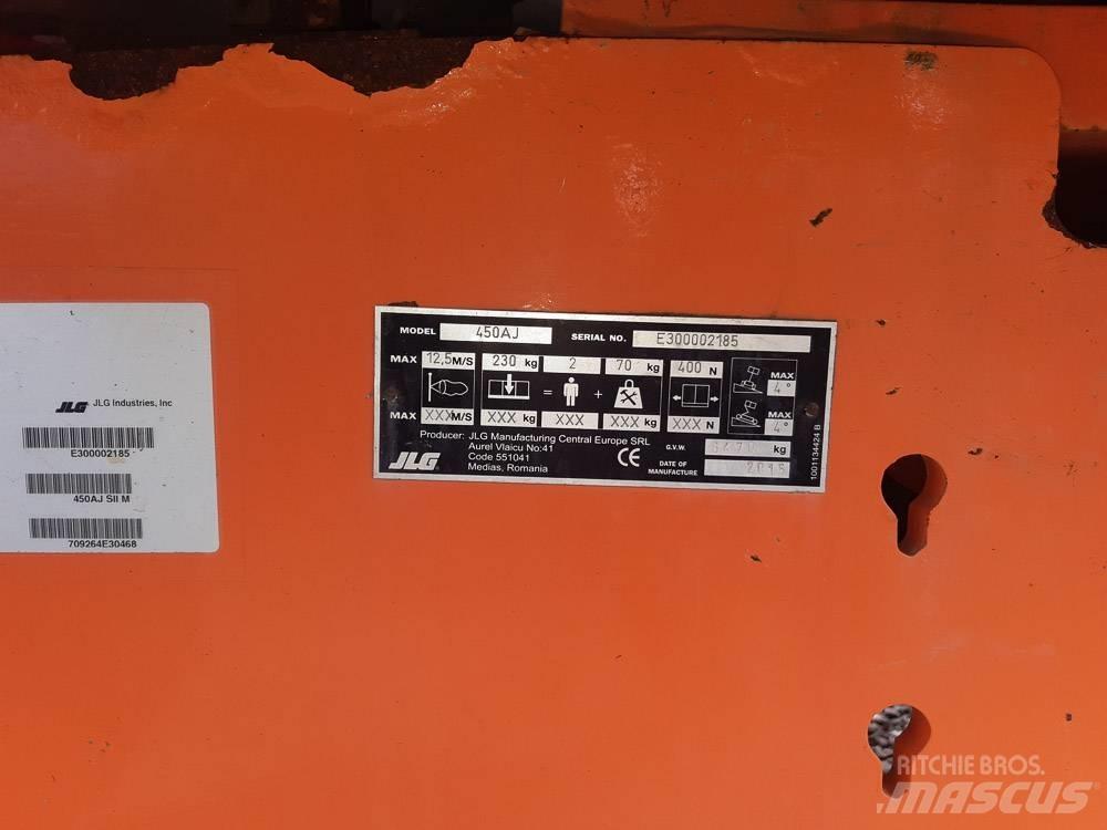 JLG BOOM LIFT Коленчатые подъемники