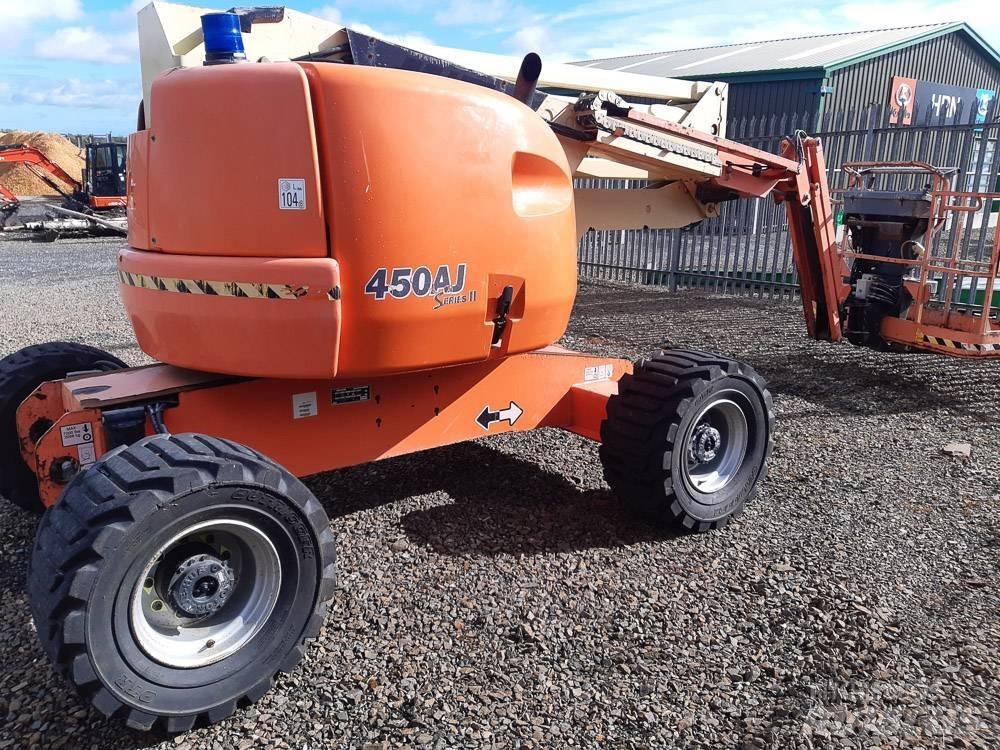JLG BOOM LIFT Коленчатые подъемники