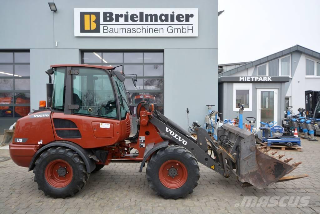 Volvo L 20 F Фронтальные погрузчики