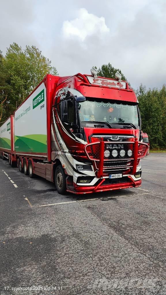 MAN TGX 15.2 Грузовики-Щеповозы